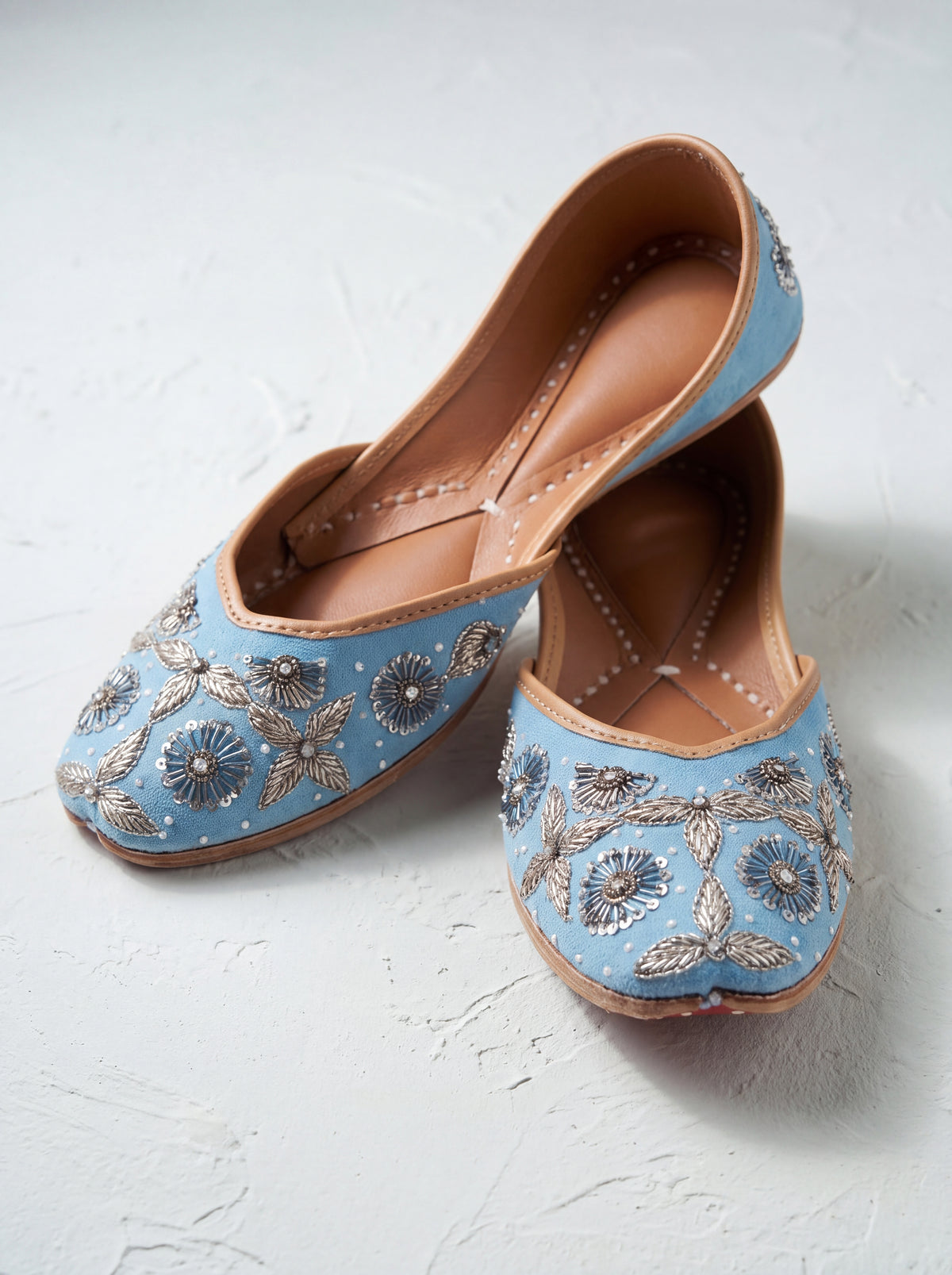 Royal Blue Zardozi Jutti