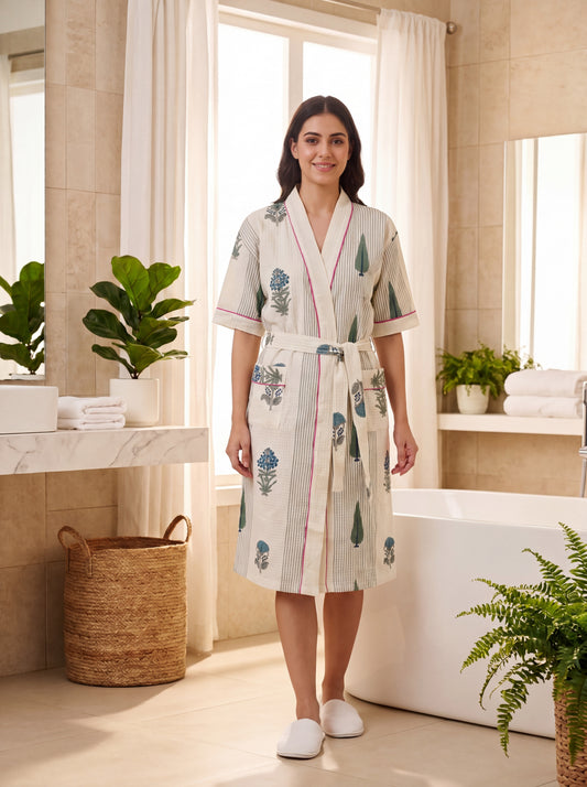 Gulnaar Floral Bathgown