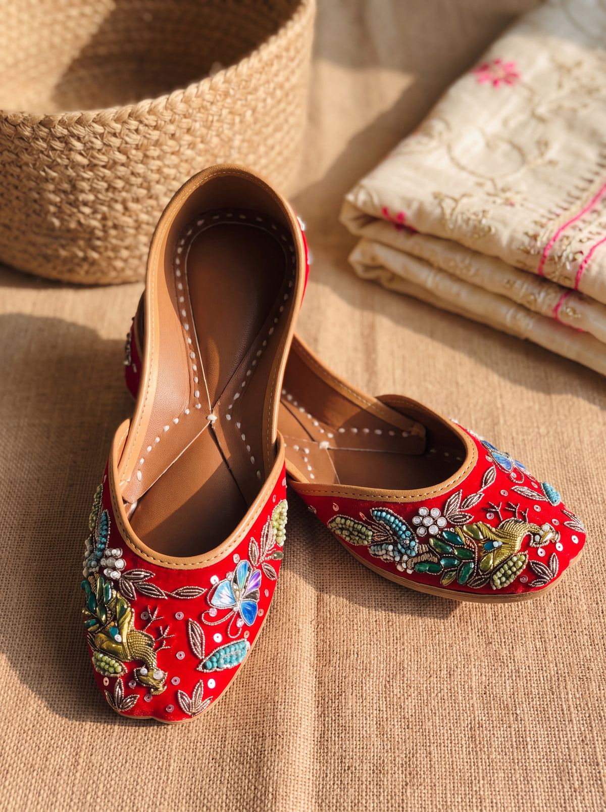 Peacock & Butterfly Jutti