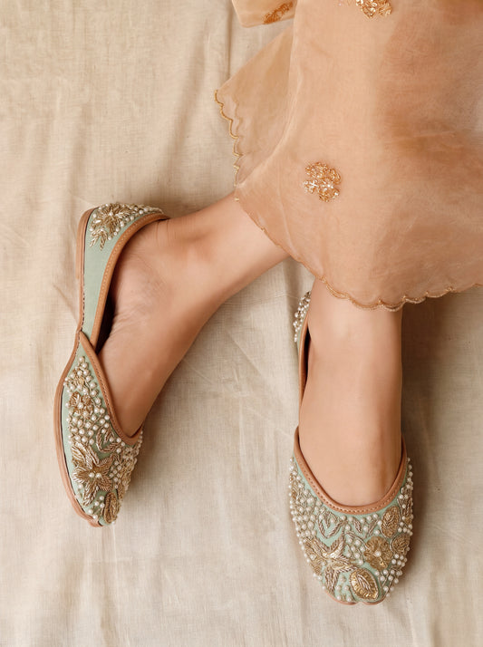 Mint Green Pearl Embroidered Jutti