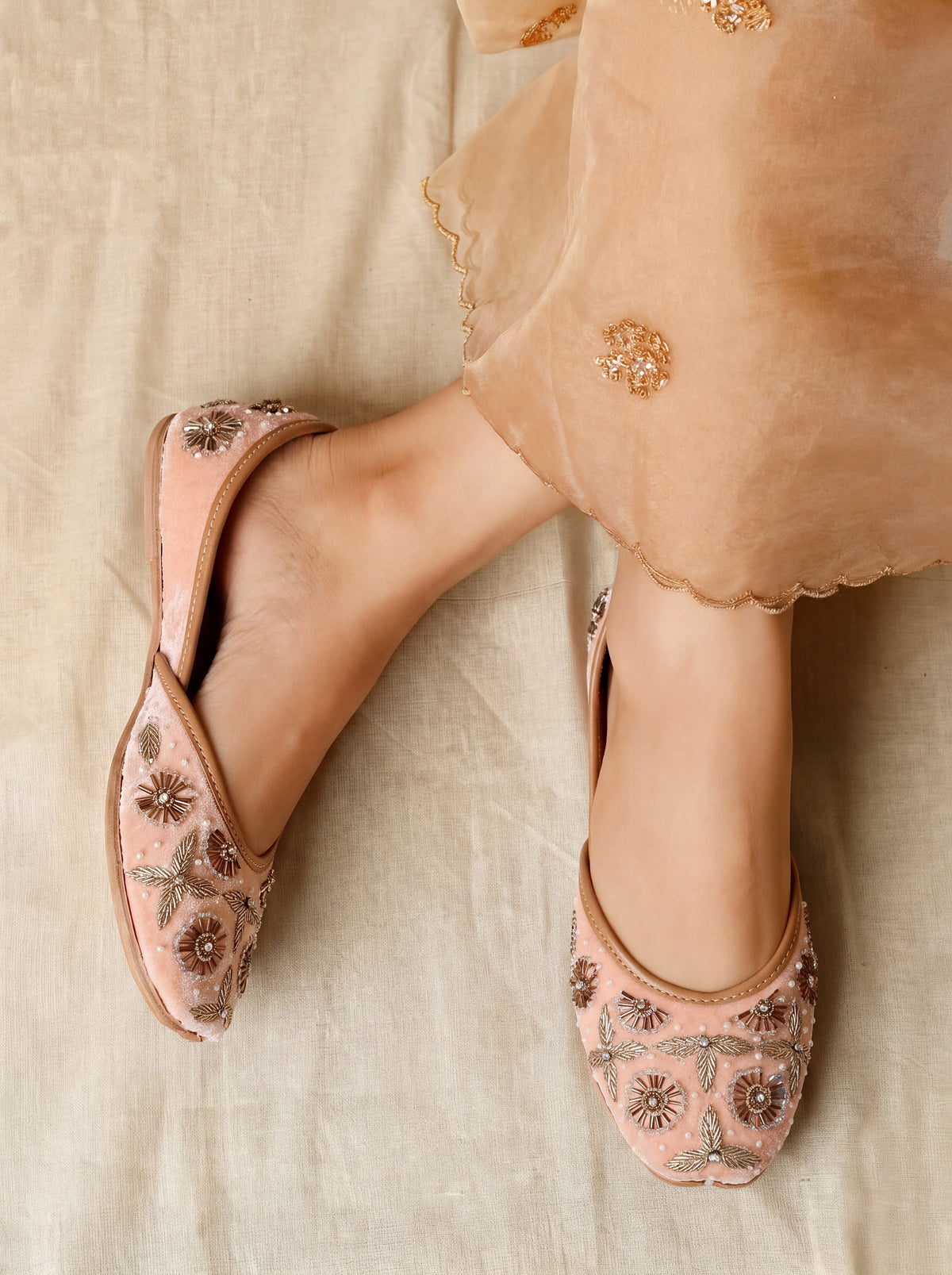 Royal Blush Pink Zardozi Jutti