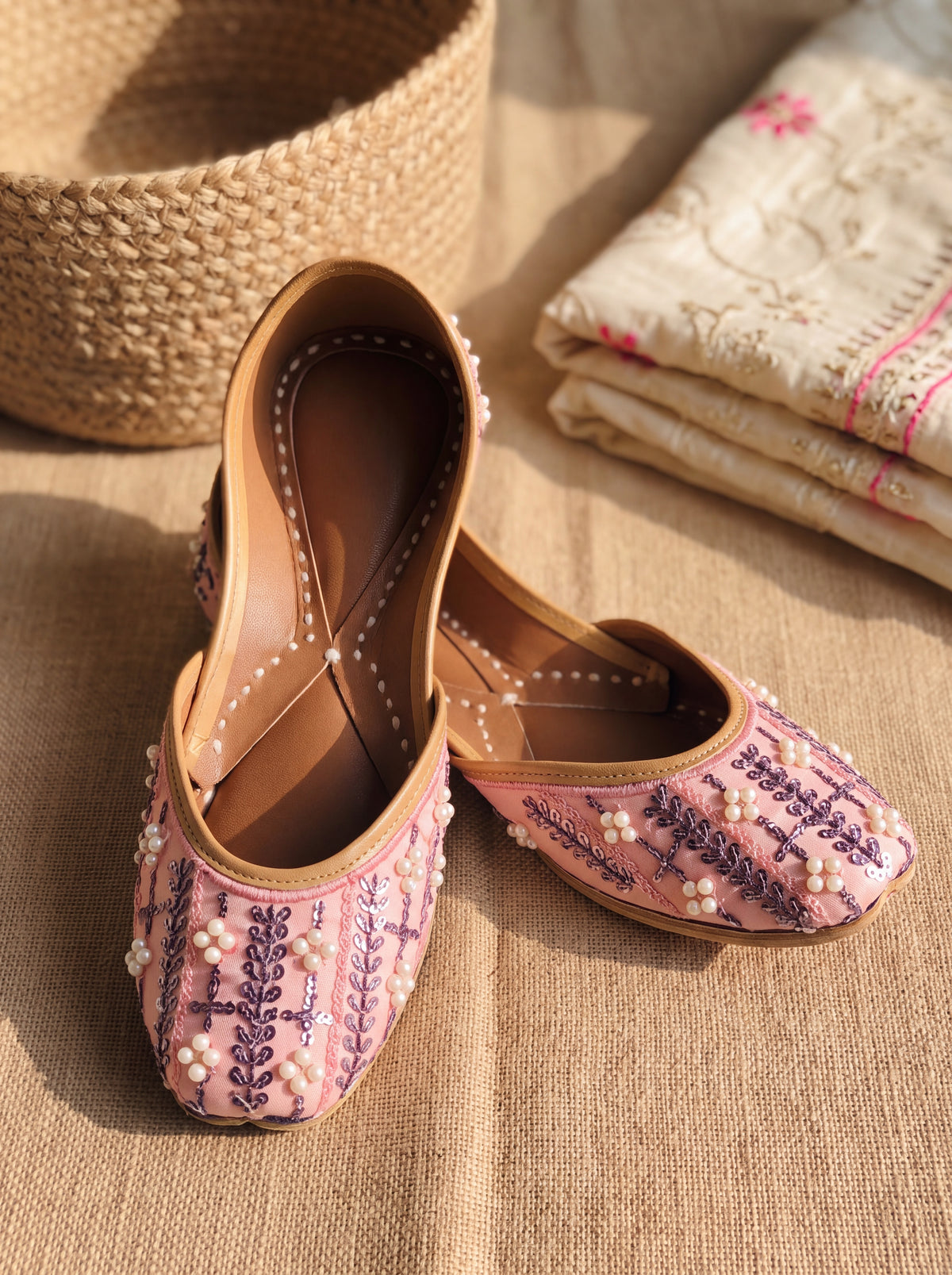 Blush Pink Pearl Embroidered Jutti
