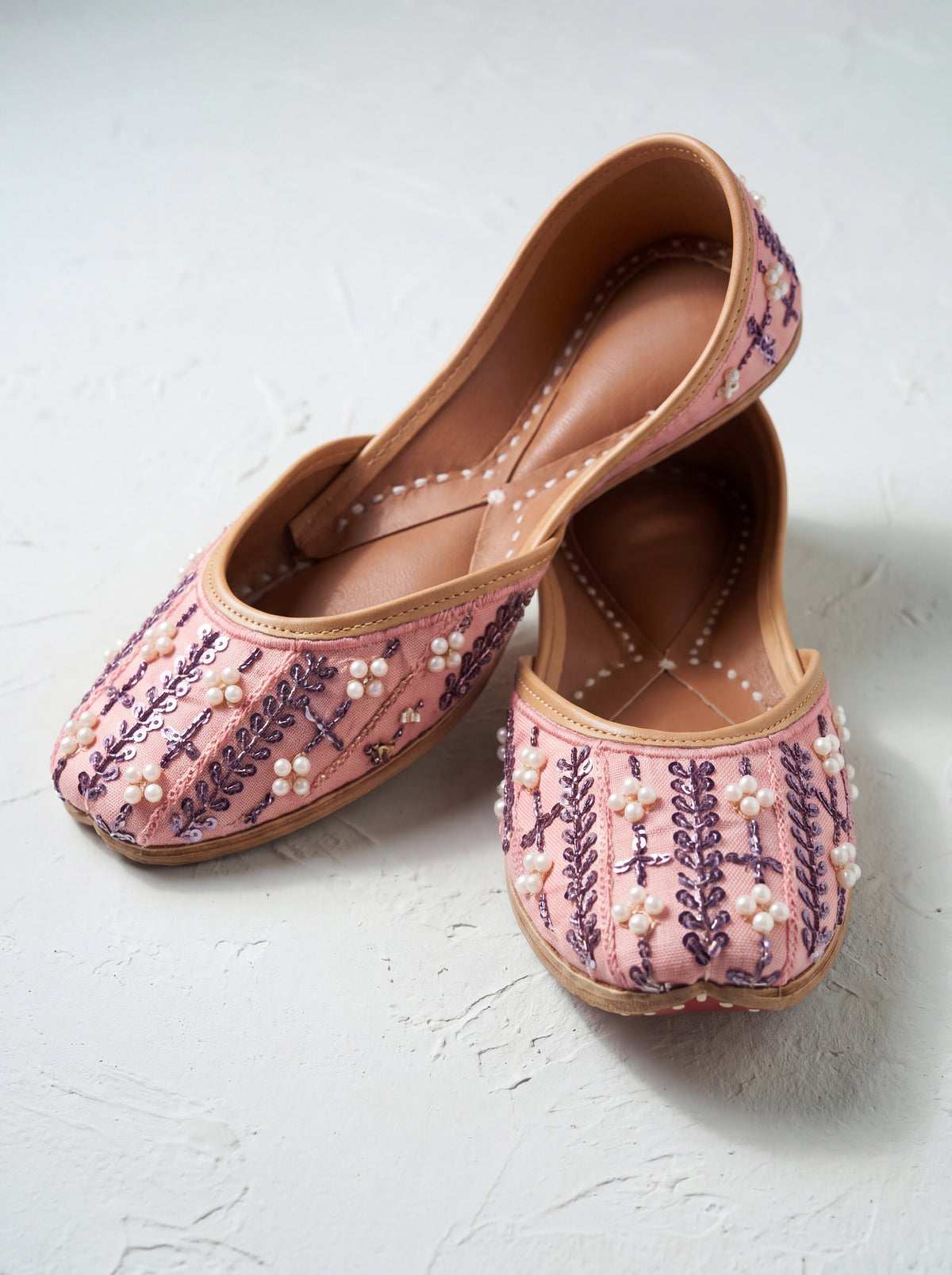 Blush Pink Pearl Embroidered Jutti