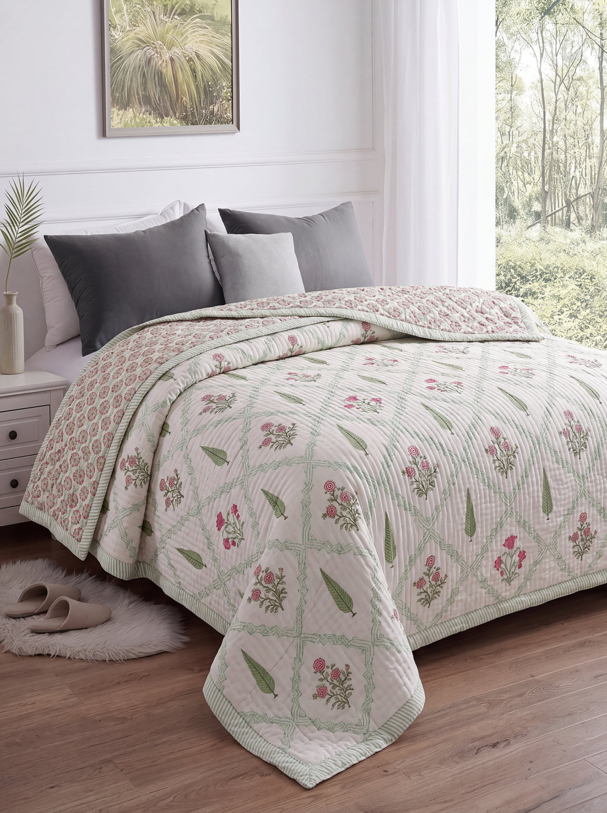 Ivory Pink Floral Printed Cotton Razai with Green Leaf & Botanical Motifs