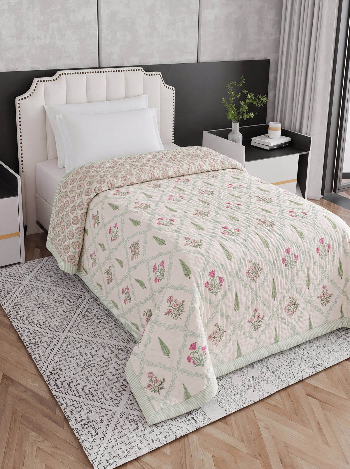 Ivory Pink Floral Printed Cotton Razai with Green Leaf & Botanical Motifs