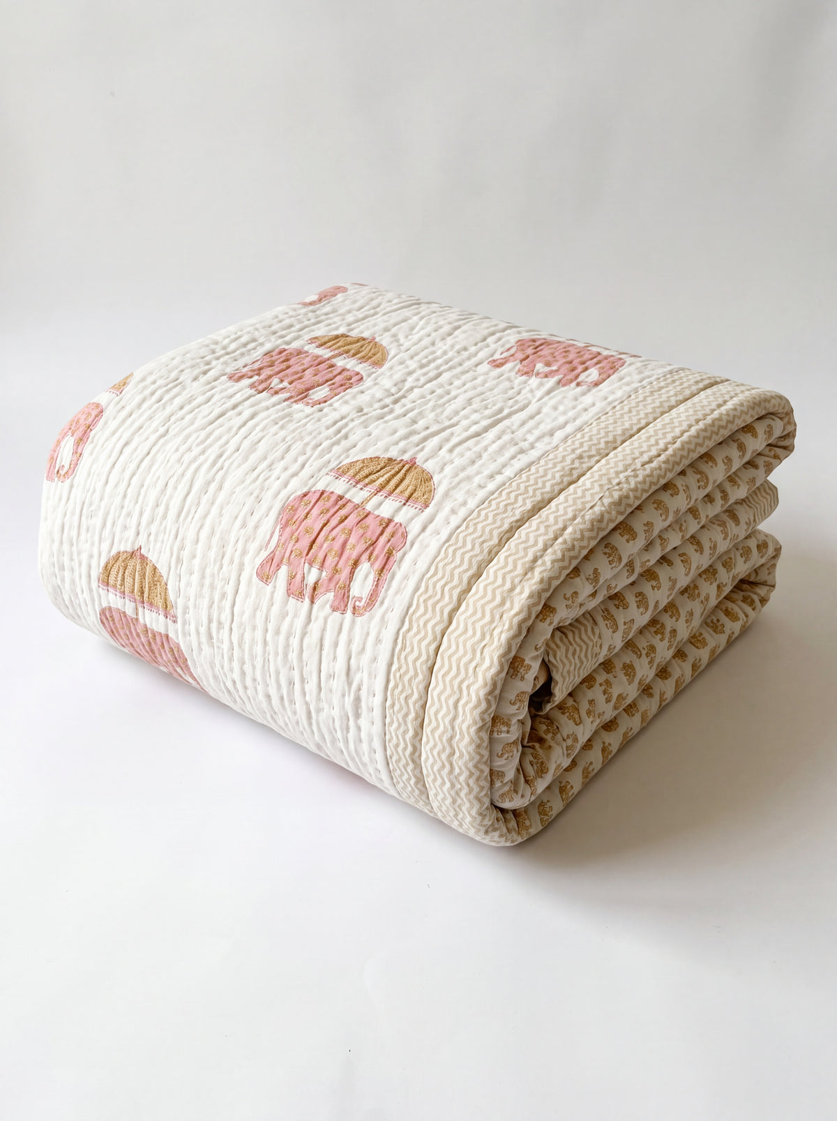 Ivory Pink Elephant Printed Cotton Razai with Golden Umbrella Print
